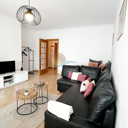 Oura Lancemar By Sunny Deluxe *